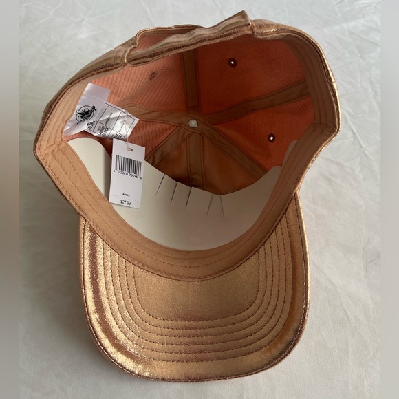 ✨Disney Shimmering Rose Gold Hat with Iconic Ears✨ - Picture 3 of 4